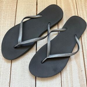 Gap Sandals